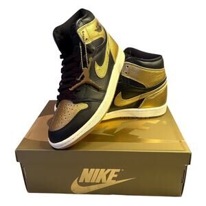 Nike Air Jordon 1 Retro High OG Sz 7Y /‎ 8.5 Women DZ5485-01